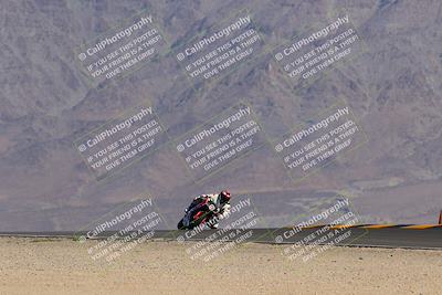 media/Oct-08-2022-SoCal Trackdays (Sat) [[1fc3beec89]]/Turn 10 (945am)/